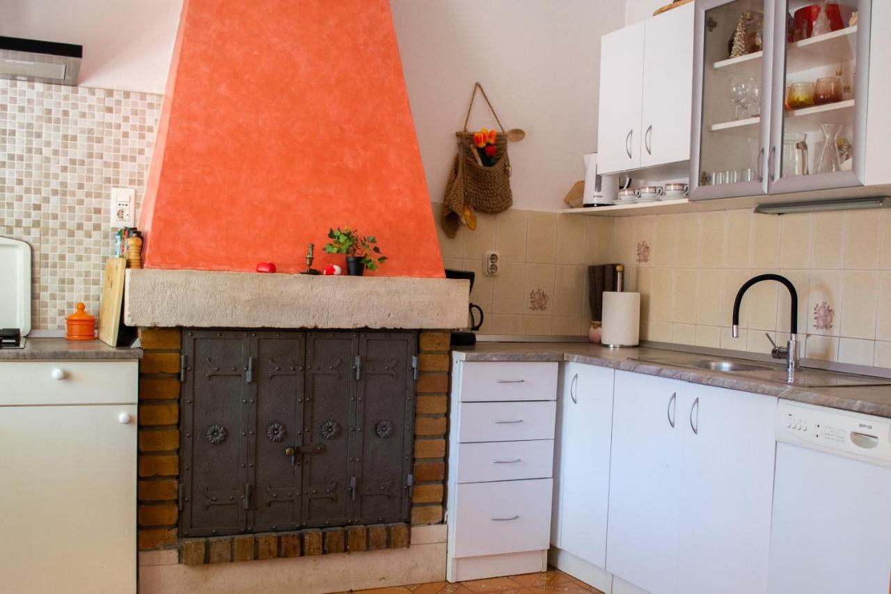 Stone House Dioniz Villa Brnistrova Екстериор снимка