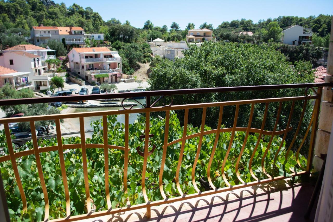 Stone House Dioniz Villa Brnistrova Екстериор снимка