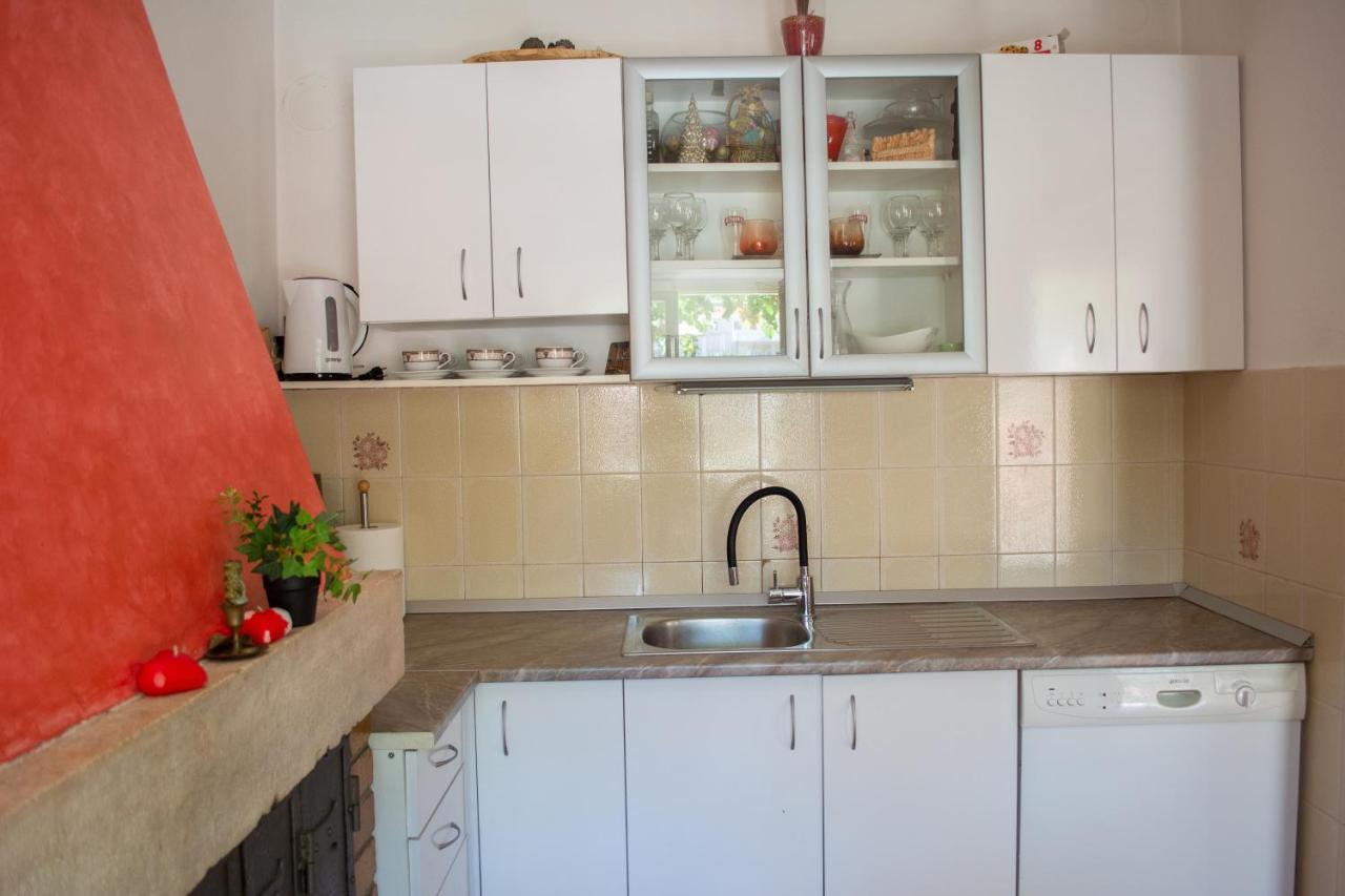 Stone House Dioniz Villa Brnistrova Екстериор снимка